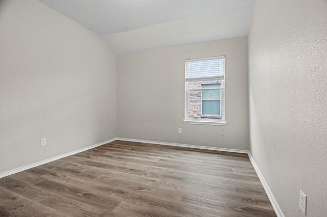 1021 Comfort Drive, Forney, TX 75126