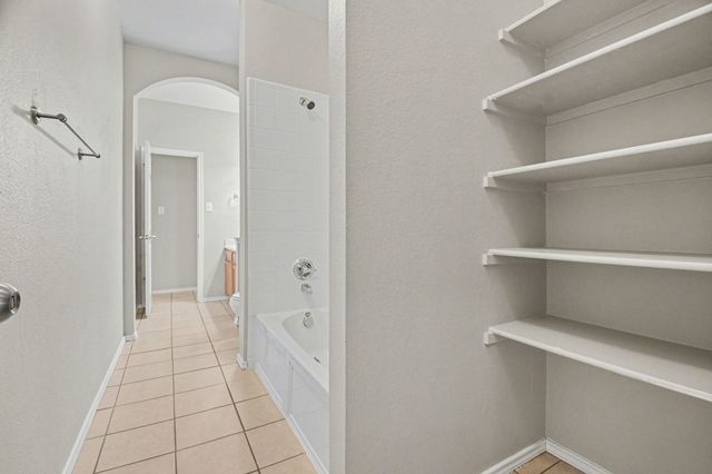 1021 Comfort Drive, Forney, TX 75126