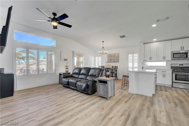 2172 Picture Rock Avenue, Henderson, NV 89012