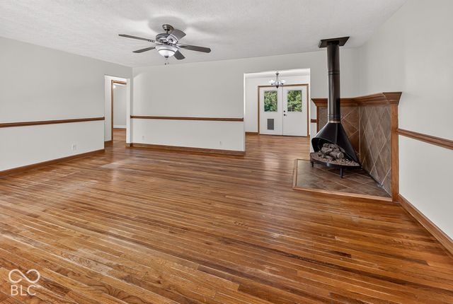 3502 E Southport Road, Indianapolis, IN 46227