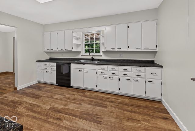 3502 E Southport Road, Indianapolis, IN 46227