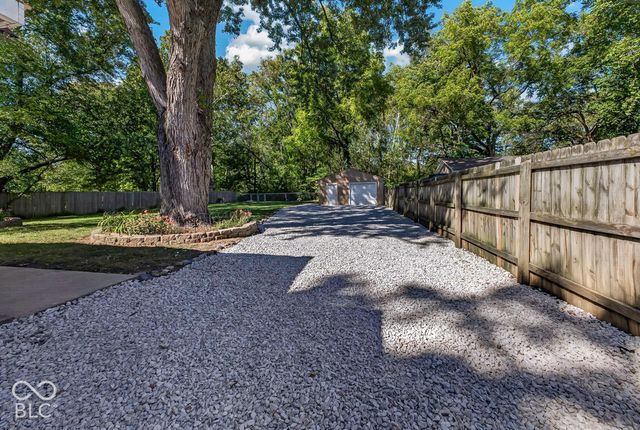 3502 E Southport Road, Indianapolis, IN 46227