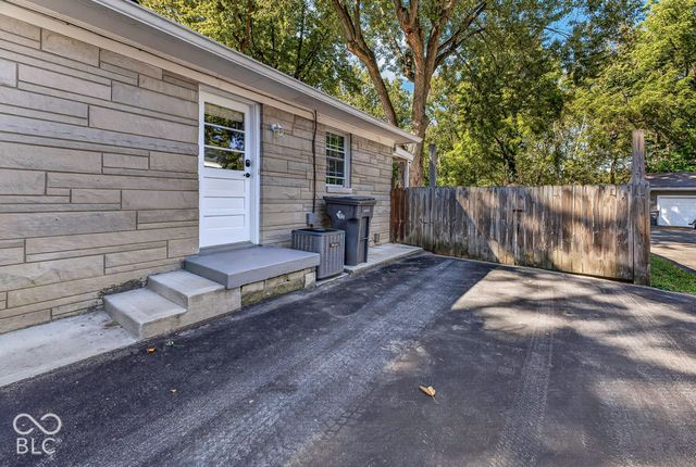 3502 E Southport Road, Indianapolis, IN 46227