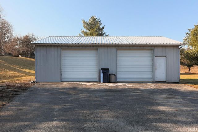 519 W Mckeever Street, Andrews, IN 46702