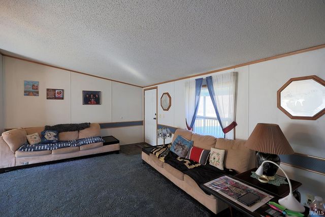 519 W Mckeever Street, Andrews, IN 46702