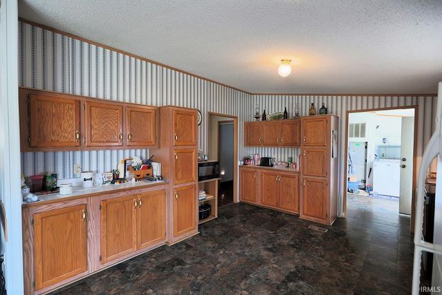 519 W Mckeever Street, Andrews, IN 46702