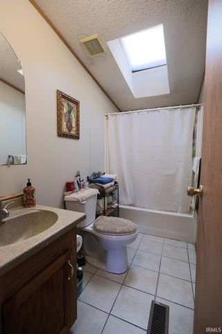 519 W Mckeever Street, Andrews, IN 46702