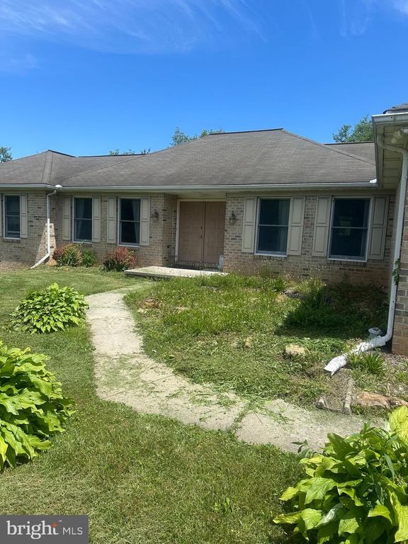 Image 2 of property listing at 19801 OLD YORK RD, White Hall, MD 21161