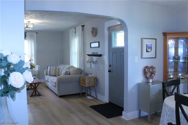 109 N Broadway Street, Lodi, OH 44254