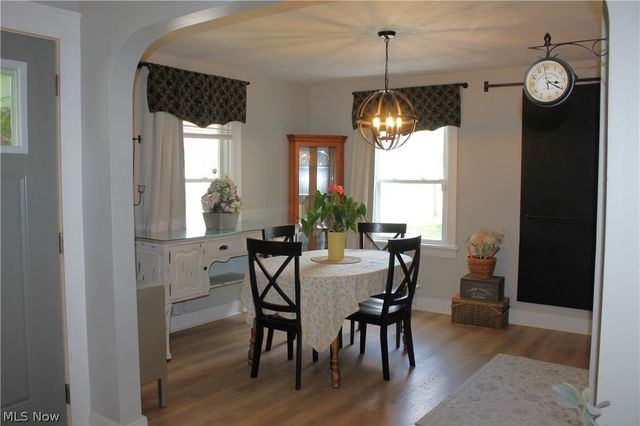 109 N Broadway Street, Lodi, OH 44254