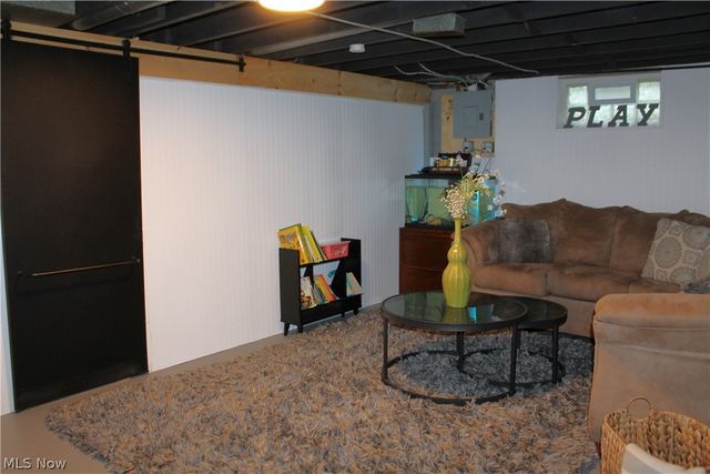 109 N Broadway Street, Lodi, OH 44254