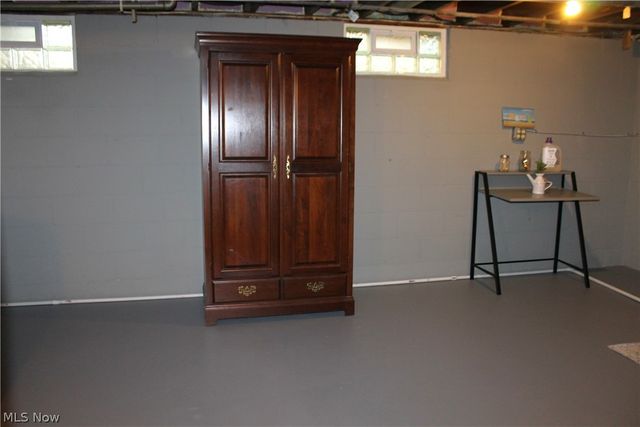 109 N Broadway Street, Lodi, OH 44254