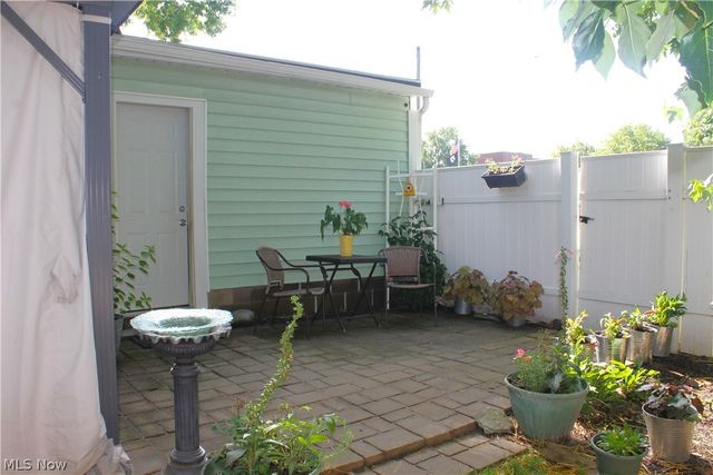 109 N Broadway Street, Lodi, OH 44254