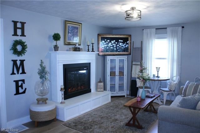 109 N Broadway Street, Lodi, OH 44254