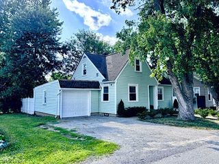 109 N Broadway Street, Lodi, OH 44254