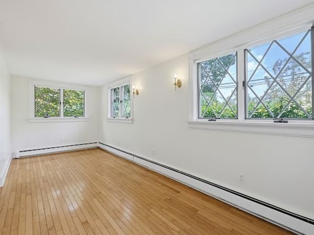 374 Plain St, Stoughton, MA 02072