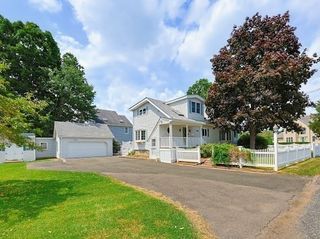 374 Plain St, Stoughton, MA 02072