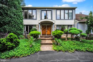 236 HILLTOP DR, Churchville, PA 18966