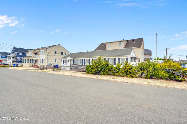 202 5th Avenue, Ortley Beach, NJ 08751