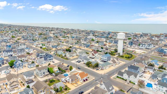 202 5th Avenue, Ortley Beach, NJ 08751