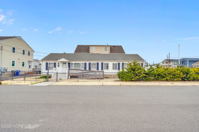 202 5th Avenue, Ortley Beach, NJ 08751