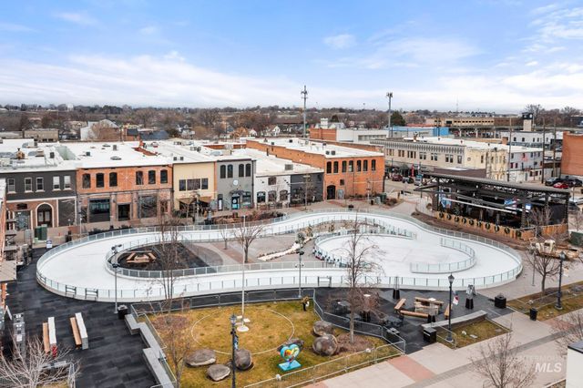 1317 N Arthur St, Caldwell, ID 83605