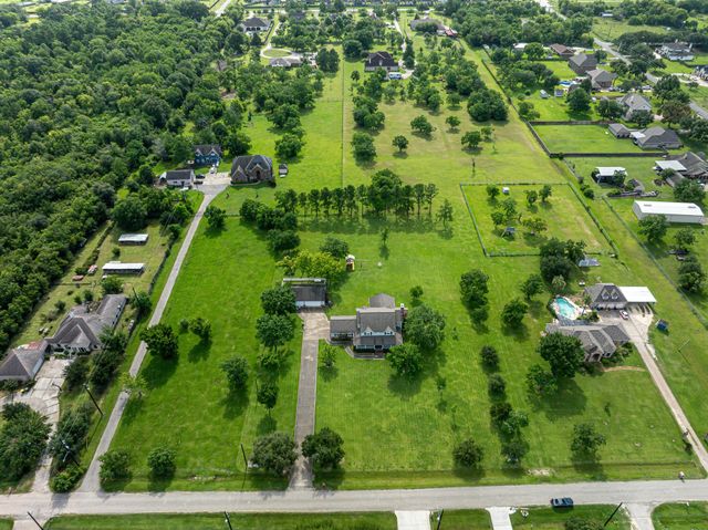2123 Lee Road, Pearland, TX 77581