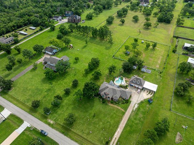 2123 Lee Road, Pearland, TX 77581