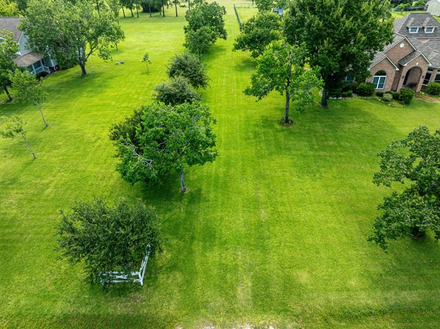 2123 Lee Road, Pearland, TX 77581