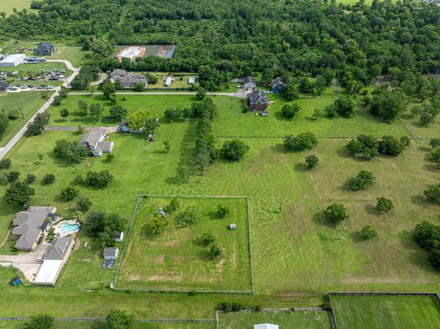2123 Lee Road, Pearland, TX 77581