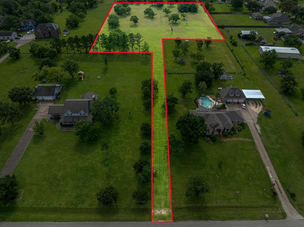 2123 Lee Road, Pearland, TX 77581