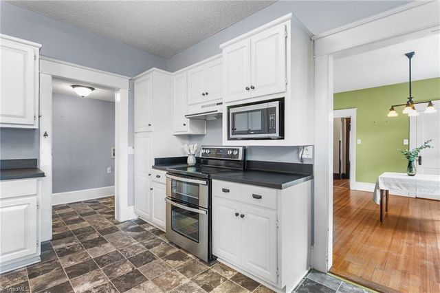 104 E Wilson Street, Mebane, NC 27302