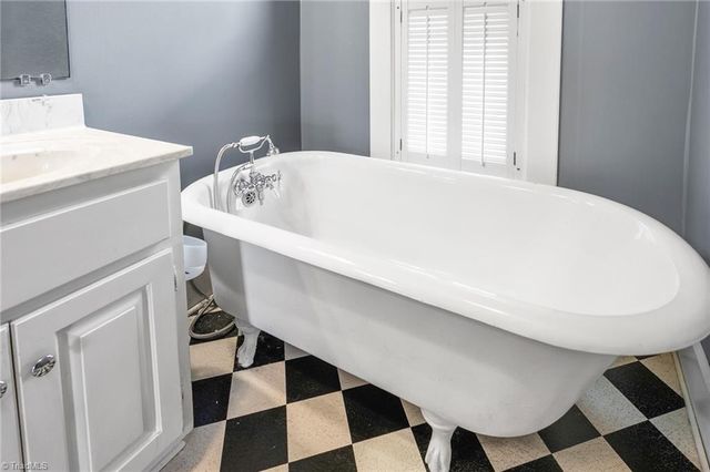 104 E Wilson Street, Mebane, NC 27302