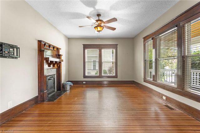 104 E Wilson Street, Mebane, NC 27302