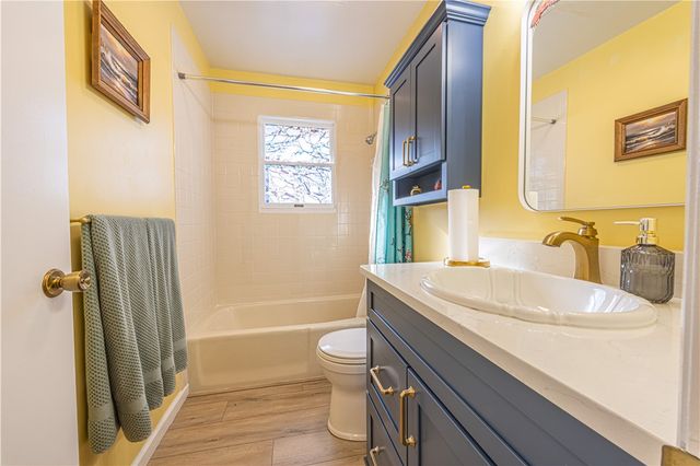 33 Ruble Dr, South Union Twp, PA 15401