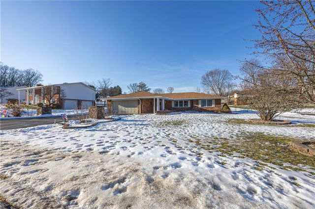 33 Ruble Dr, South Union Twp, PA 15401