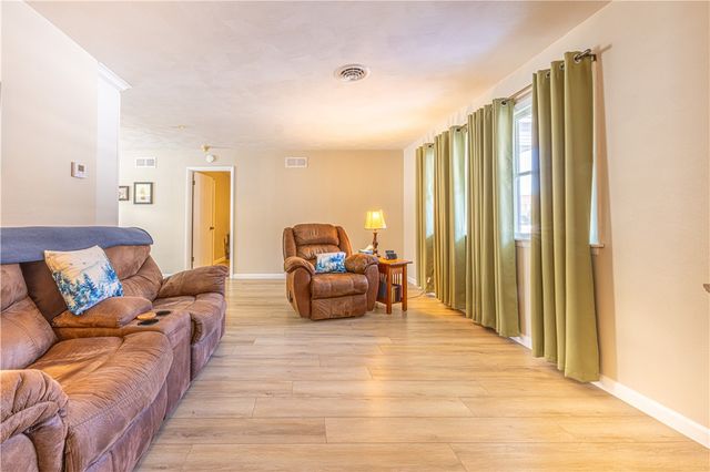 33 Ruble Dr, South Union Twp, PA 15401