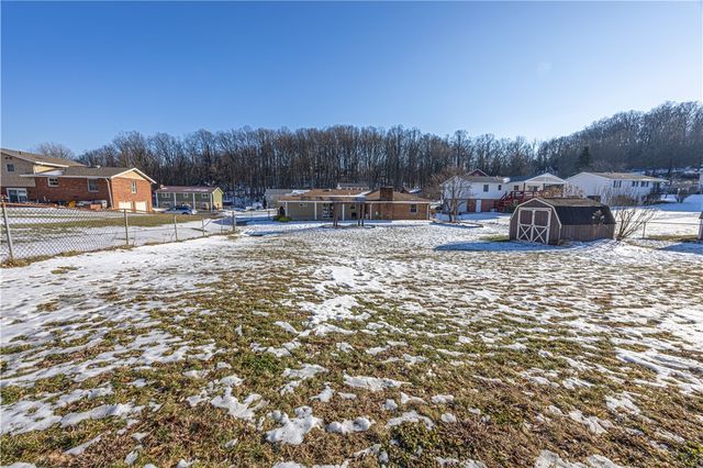 33 Ruble Dr, South Union Twp, PA 15401