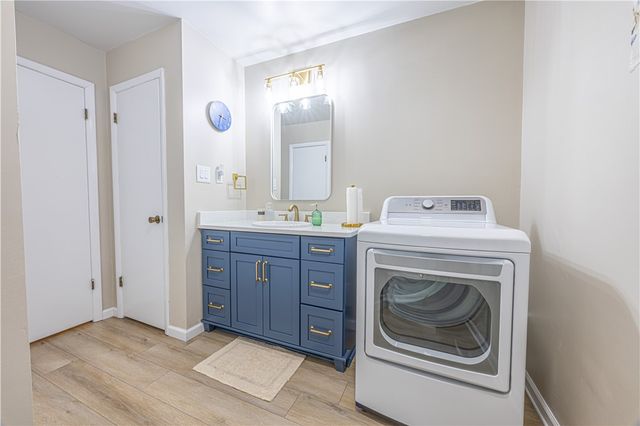 33 Ruble Dr, South Union Twp, PA 15401