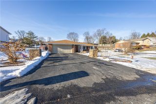 33 Ruble Dr, South Union Twp, PA 15401