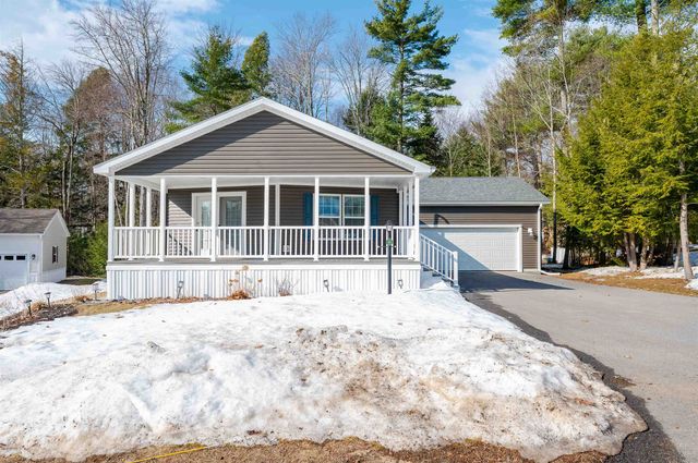 46 Blair Drive, Rochester, NH 03868