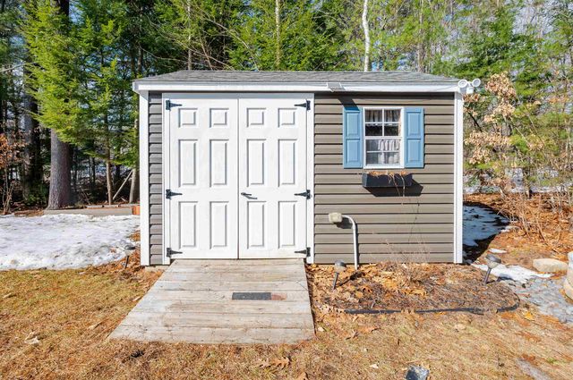 46 Blair Drive, Rochester, NH 03868