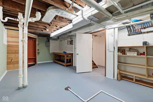 5531 Carrollton Avenue, Indianapolis, IN 46220