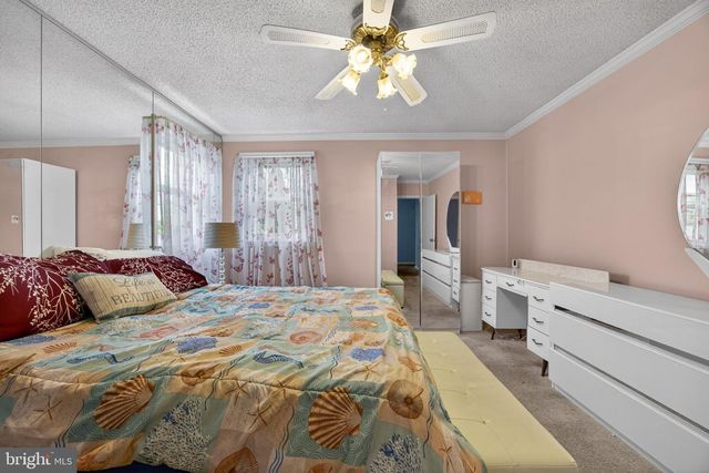7804 FAIRFIELD ST, Philadelphia, PA 19152