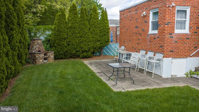7804 FAIRFIELD ST, Philadelphia, PA 19152