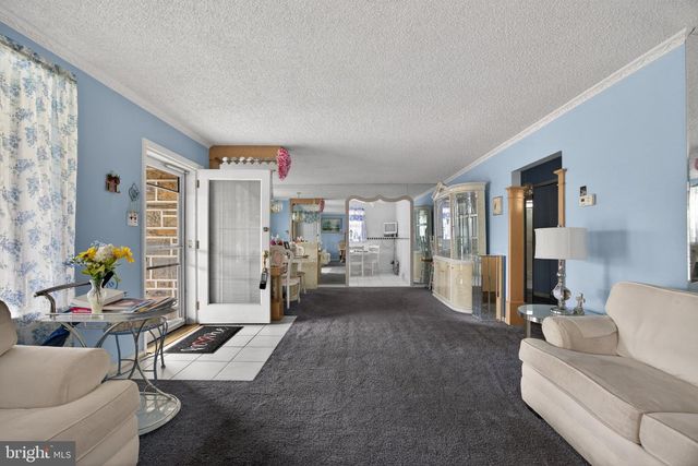 7804 FAIRFIELD ST, Philadelphia, PA 19152