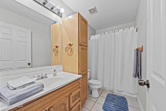 6007 4th Street, Bay Saint Louis, MS 39520
