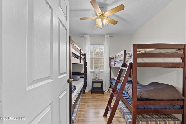 6007 4th Street, Bay Saint Louis, MS 39520