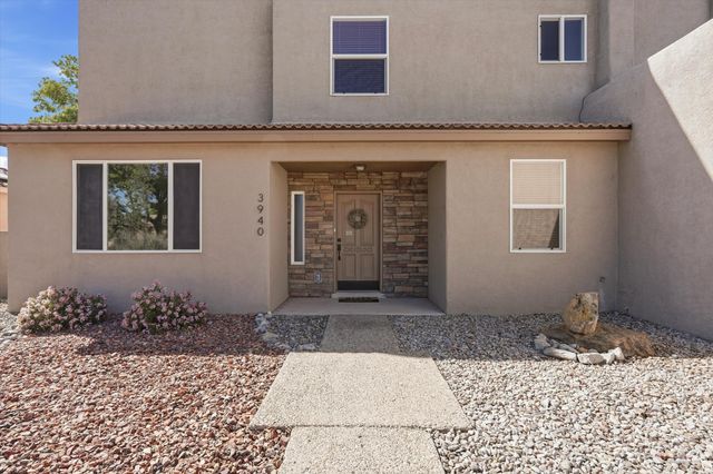 3940 Augusta Drive SE, Rio Rancho, NM 87124