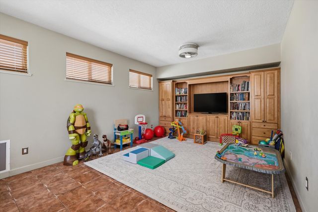 3940 Augusta Drive SE, Rio Rancho, NM 87124